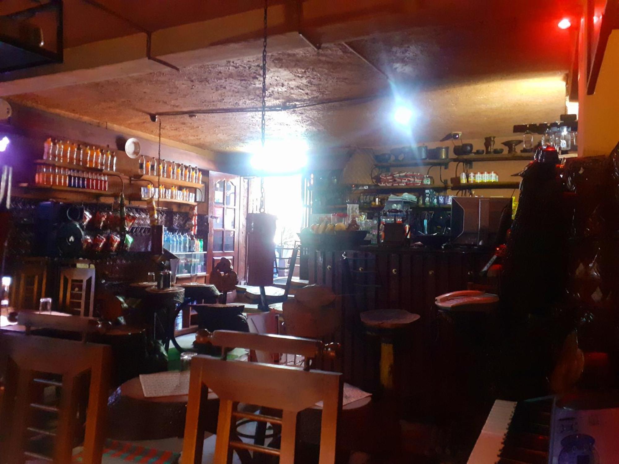 Cool Land Hot Hut Rooms & Restaurant Nuwara Eliya Exterior photo